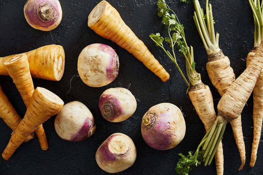 Parsnips vs Turnips: Comparing Two Root Vegetables