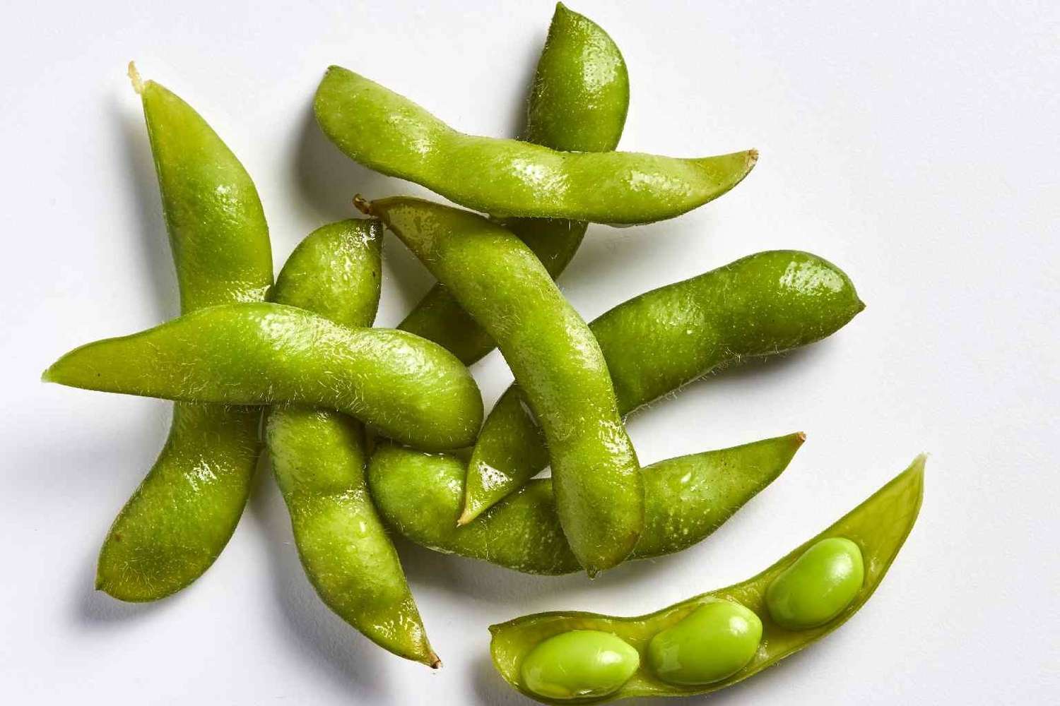 Lima Beans vs Fava Beans: Nutritional Benefits and Culinary Uses