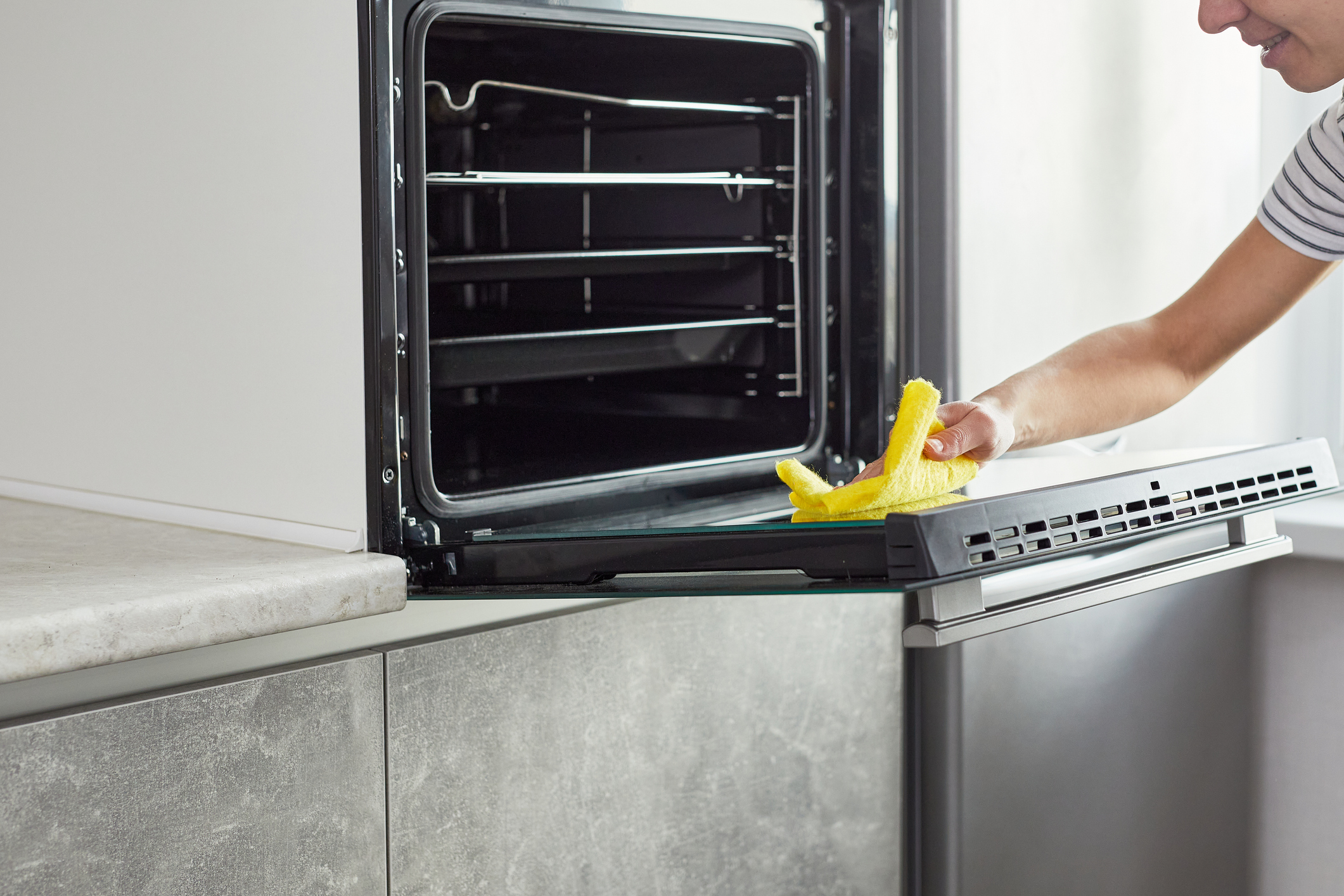 Can Self Cleaning Oven Kill You: Understanding Oven Safety Features