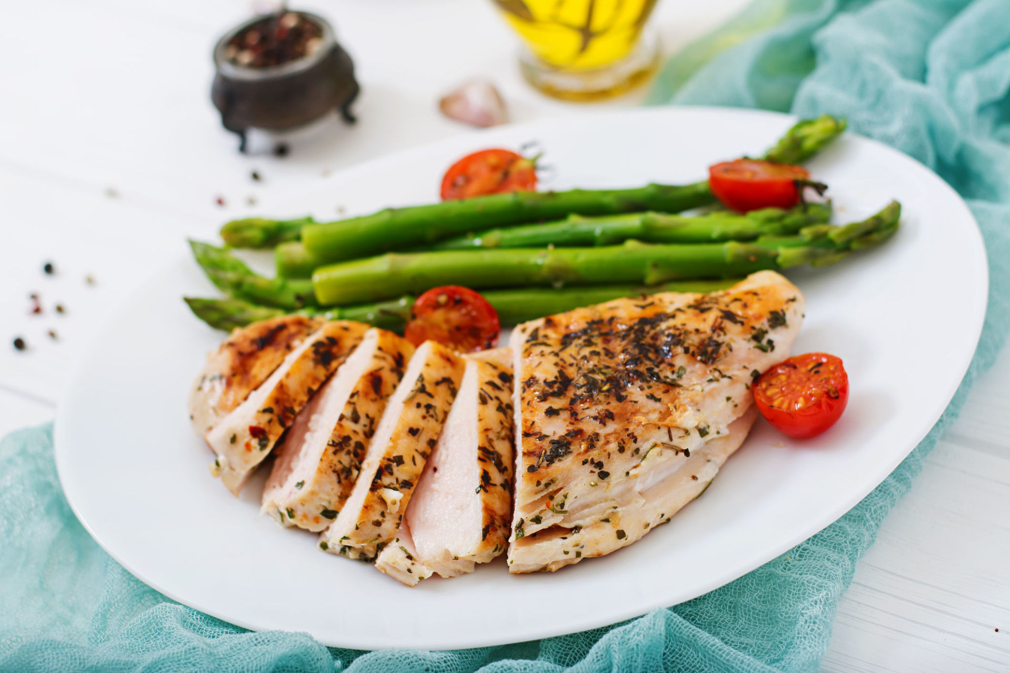 White Meat Chicken: Health Benefits and Cooking Tips